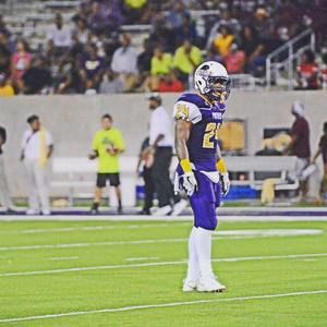 Meet your Posher, Foster